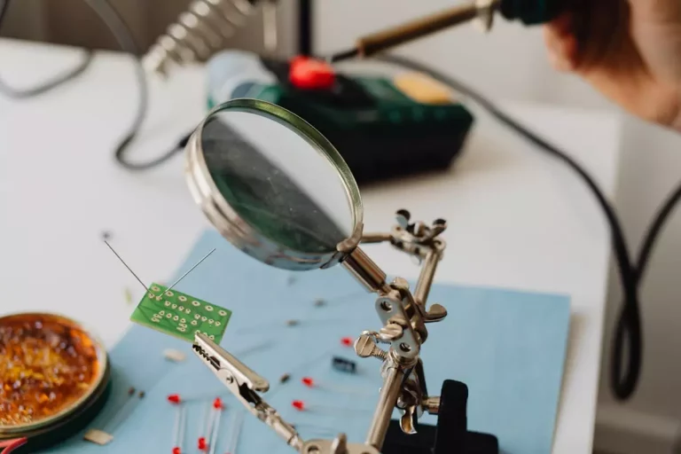 Najważniejsze elementy energoelektroniki i ich zastosowania